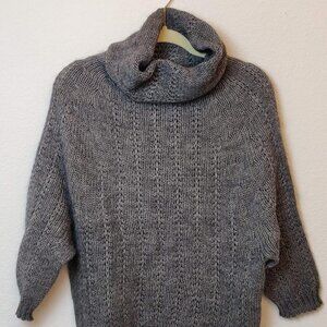 Cowl Neck 3/4 sleeve sweater Size Small-Medium